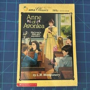 Anne of Avonlea by L. M. Montgomery VINTAGE
